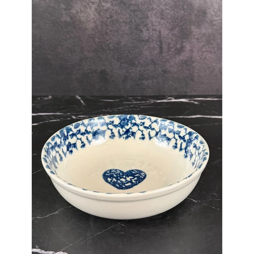 VTG Tienshen Folk Craft Hearts Blue White Spongeware 6.5in Cereal Bowl READ